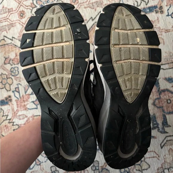 New Balance 990v5 Womens 8.5 8 1/2 B Sneaker Blue USA Made Mesh Suede Dad Shoes - Picture 4 of 6